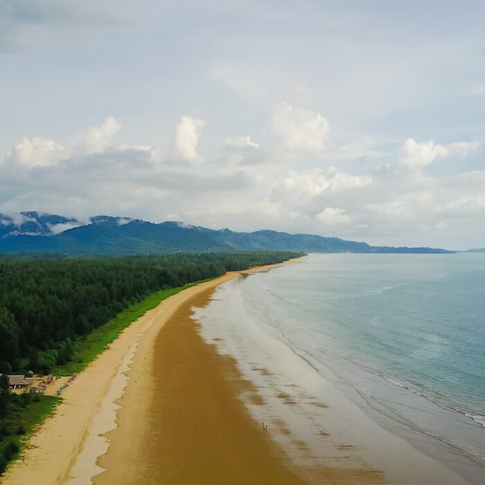 Ladghar Beach Earns Blue Flag Pilot Status: A Proud Moment for Konkan Tourism